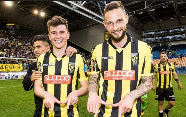 同分组的 同分组的